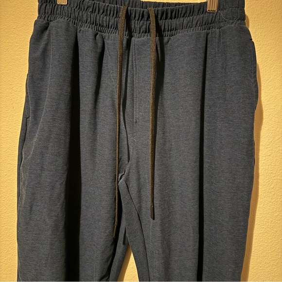 Beyond Yoga Spacedye Take it Easy Men’s Pants Navy Sz Small EUC Slim Fit Active - Picture 9 of 16